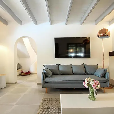 Spektakulaere Neu Renovierte In Pollensa By Interhome Сasa de vacaciones Pollensa