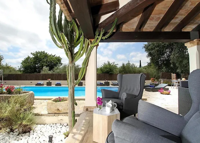 Spektakulaere Neu Renovierte In By Interhome Hébergement de vacances *