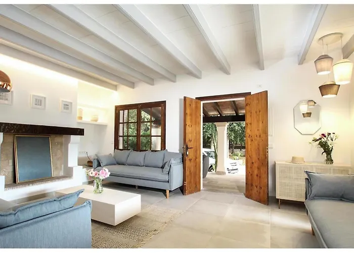 Spektakulaere Neu Renovierte In By Interhome Hébergement de vacances Pollença